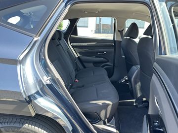 Hyundai TUCSON - 11