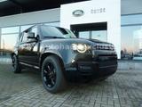 Land Rover Defender 110 D300 X-Dyn.HSE 7Sitze AHK Standhzg - Land Rover Defender aus 2025