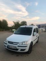 Opel Combo Kastenwagen Voll fahrbereit M+S... - Opel Combo: Kastenwagen