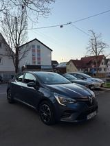 Renault Clio TCe 100 Intens Intens - Renault Clio in Stuttgart