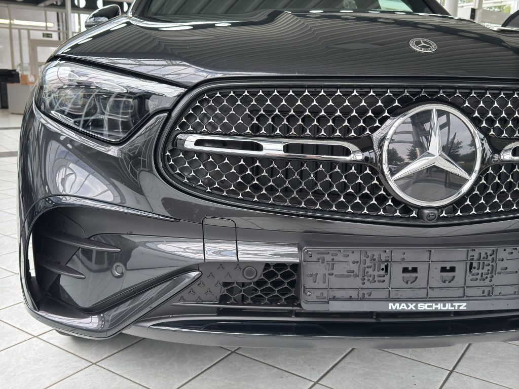 Fahrzeugabbildung Mercedes-Benz GLC 200 4MATIC AMG*Night*Nav*KeyLess*PDC*RFK*