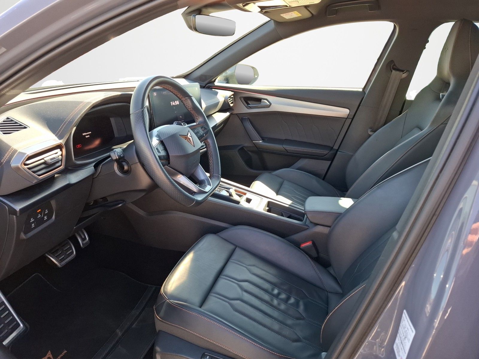 CUPRA Formentor VZ 1.4 e-Hybrid DSG / LEDER / NAVI / L - Image 9