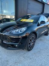 Porsche Macan 2.0Turbo Pano, Nav, Leder, Luft - Porsche: 2.0
