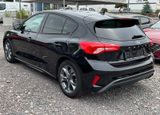 Ford Focus Lim. ST-Line 1.5l 150PS Cam ACC Automatik - Ford Focus: Auto