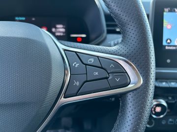 Renault Clio TCe 90 Techno SHZ LKHZ NAVI 360 KAM