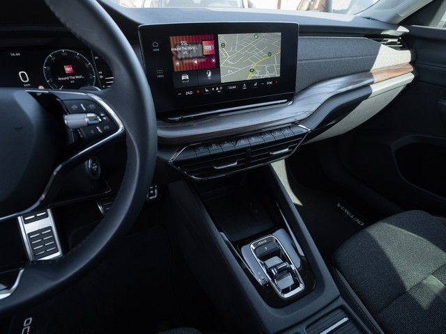 Octavia Combi 2.0 TDI Scout DSG 4x4 AHK+HUD+MATR