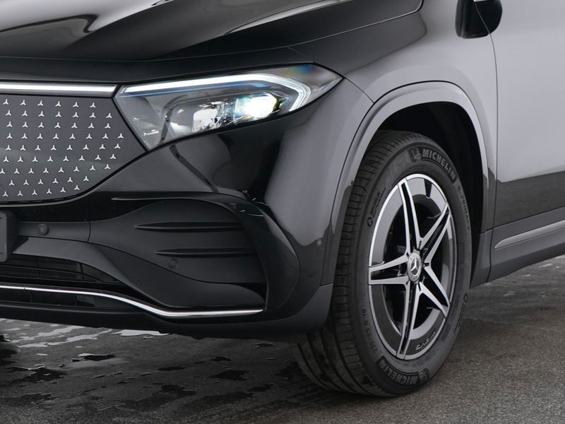 Fahrzeugabbildung Mercedes-Benz EQA 300 4M BONUS+AMG+AHK+360°+DISTRO+LHZG+CARPL+