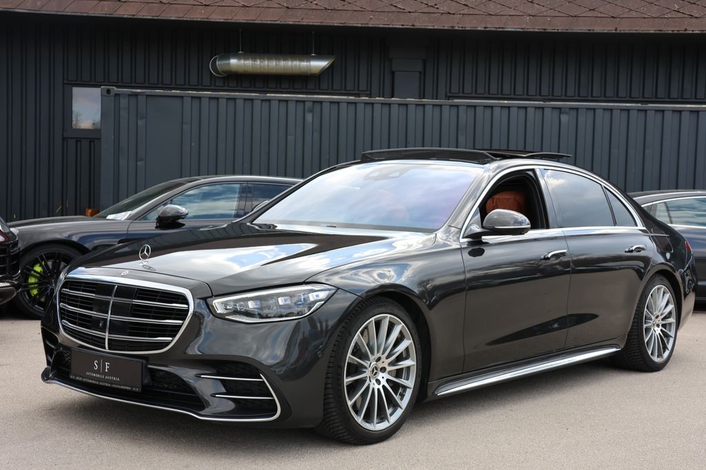Image of Mercedes-Benz S 580