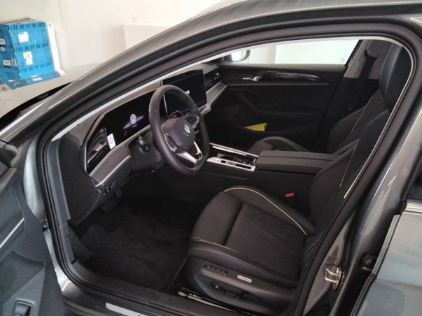 Volkswagen Passat Variant - Bild 5