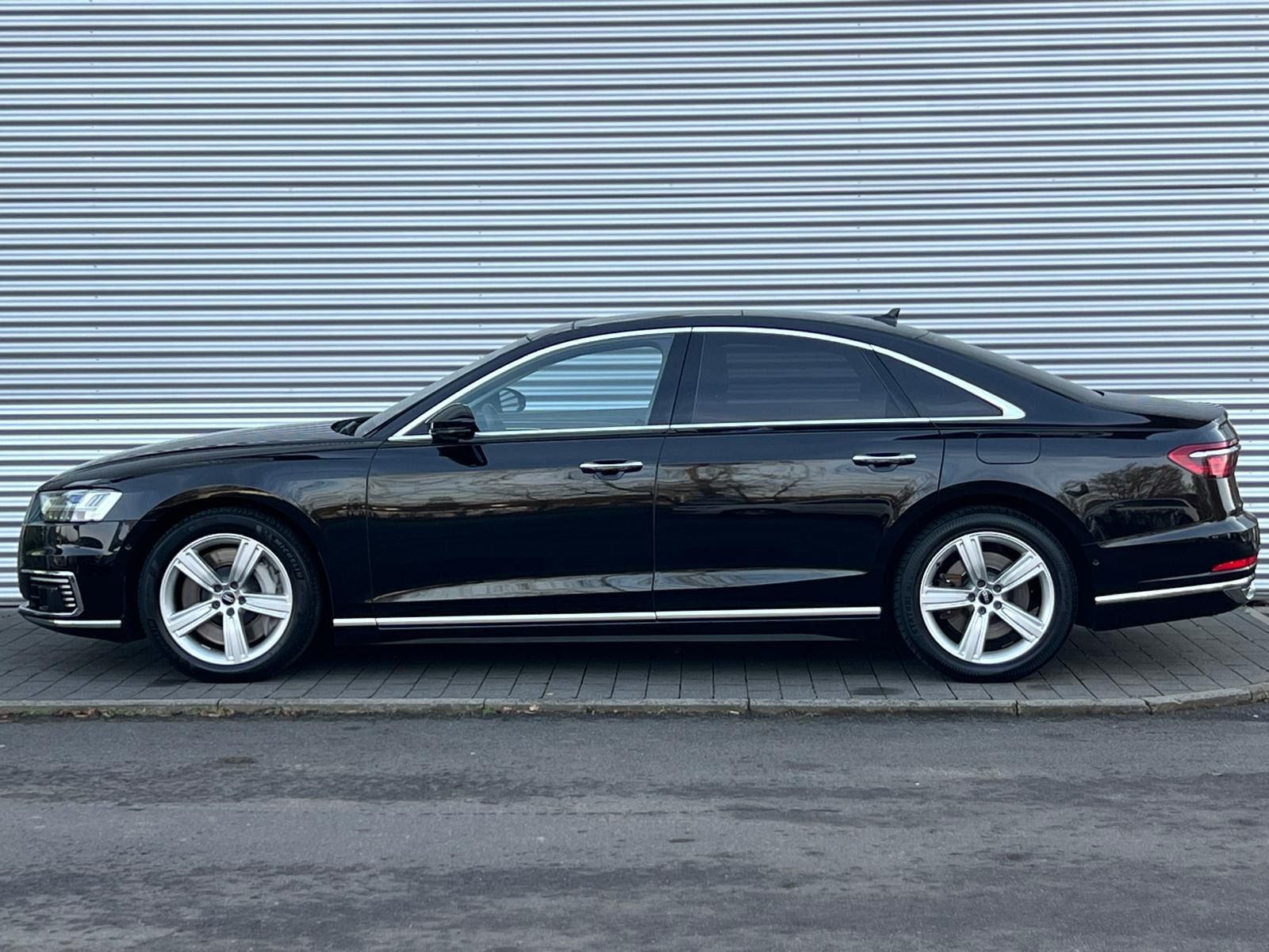 Audi A8 - Bild 4
