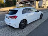 Mercedes-Benz A 35 AMG Mercedes-AMG A 35 4MATIC Night Packet - Mercedes A 35 AMG mit Schiebedach