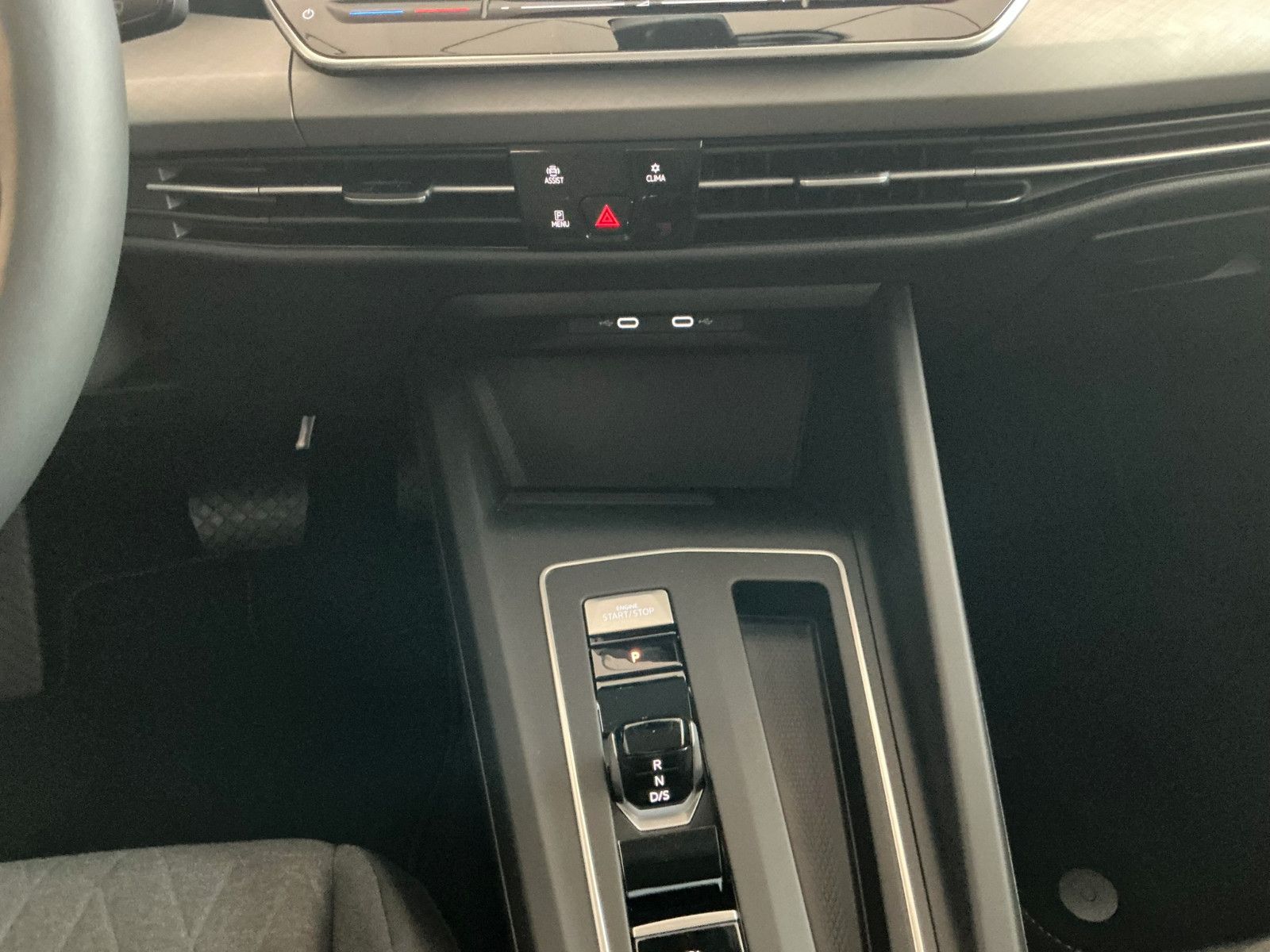 Volkswagen Golf 1.5 eTSI Life DSG | ACC | Keyless | Sitzhzg foto 16