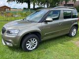 Skoda Yeti 2.0 TDI 81kW Ambition Ambition - Skoda Yeti: Grün