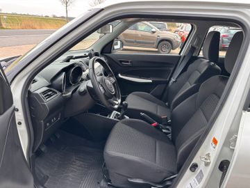 Suzuki Swift 1.2 DUALJET HYBRID Club