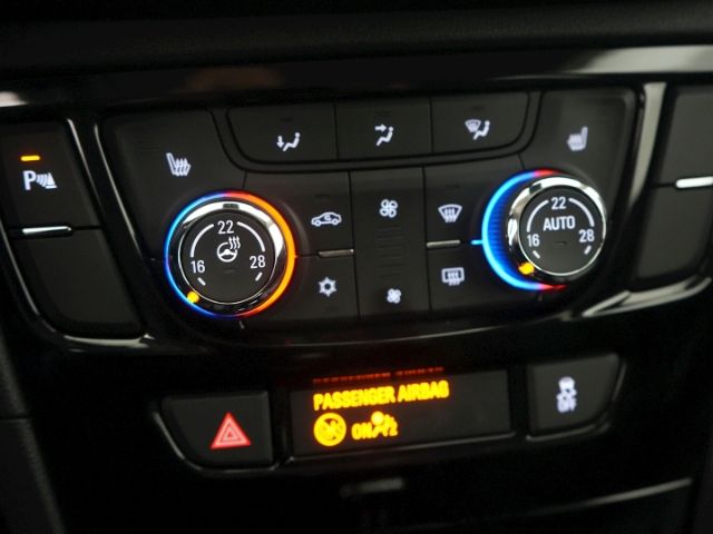 Mokka X INNOVATION AT+NAVI+LED-SCHEINWERFER+SITZ