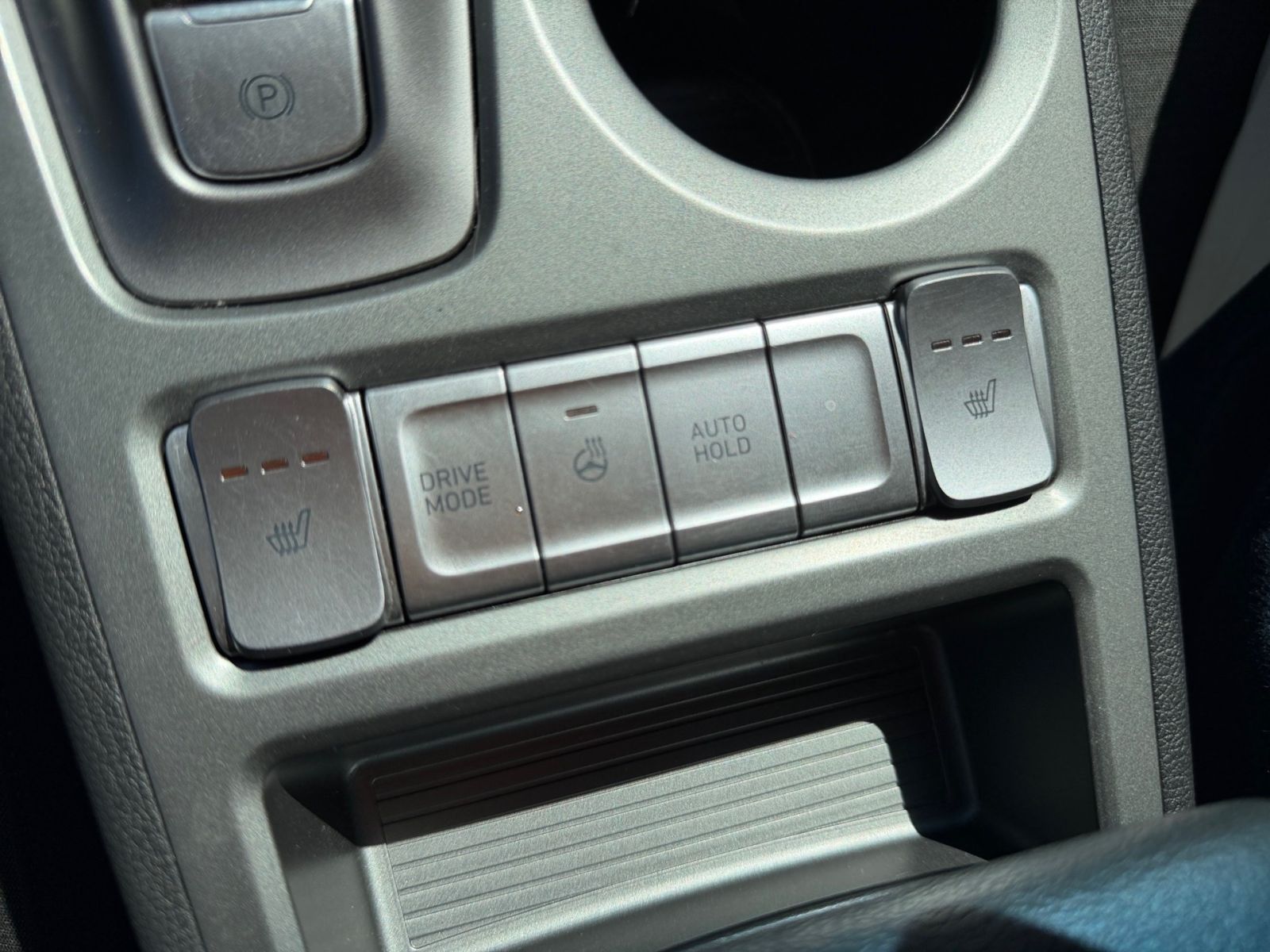 Fahrzeugabbildung Hyundai KONA Select Elektro 11 kW OBC Sitzheizung