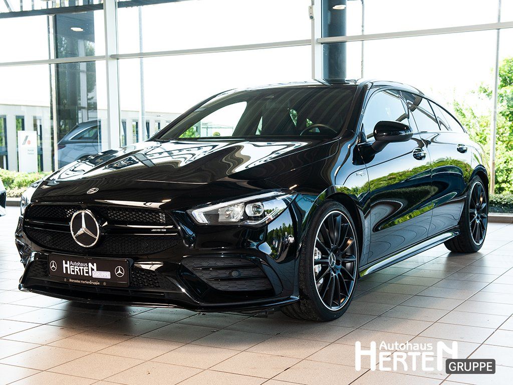 Mercedes-Benz CLA 35 AMG Shooting Brake