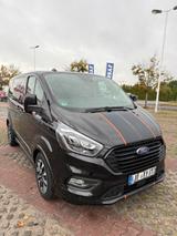 Ford Tourneo Custom Sport L1 - Ford Tourneo Custom Sport mit Diesel-Antrieb