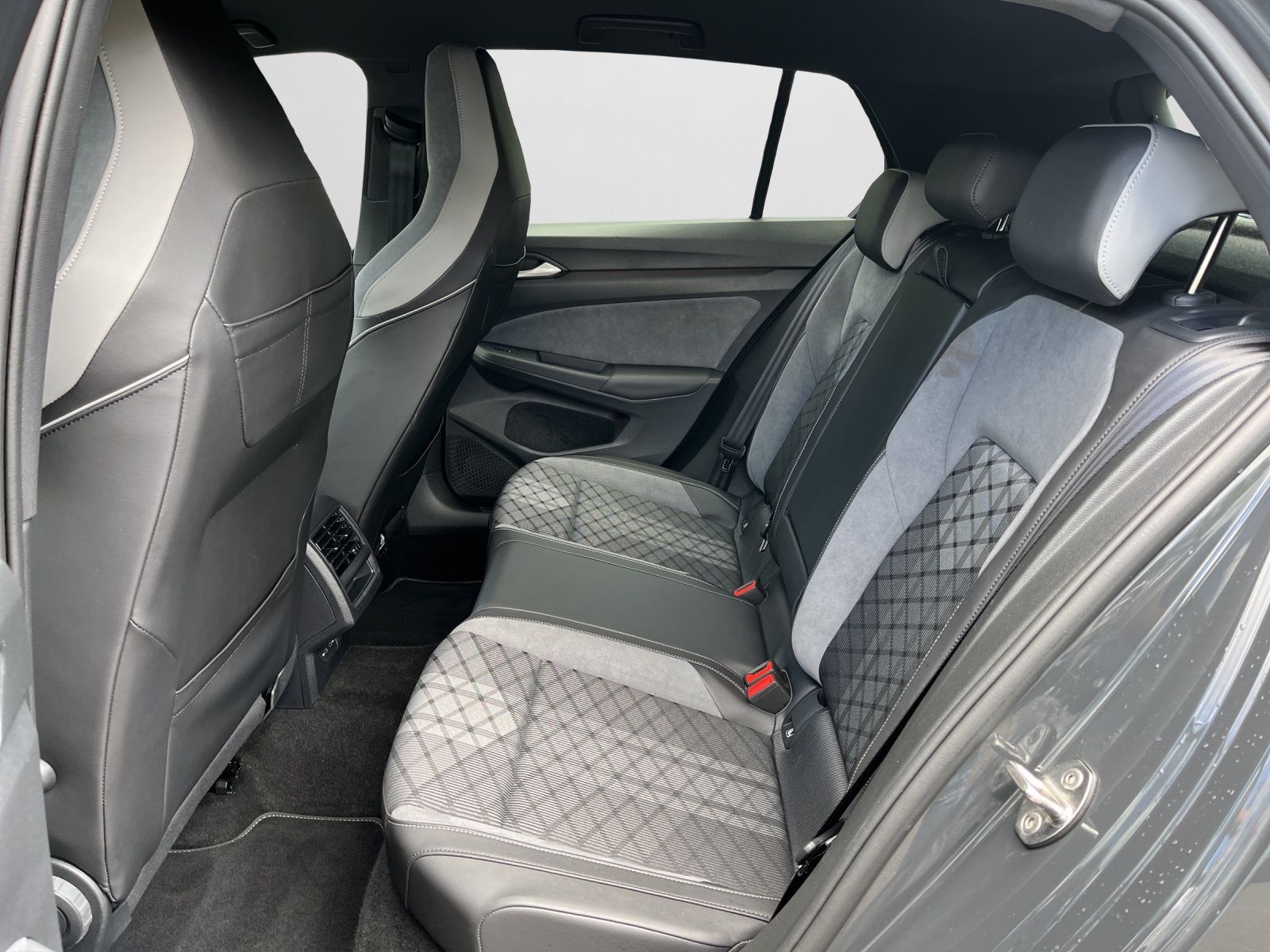 Volkswagen Golf - Bild 15