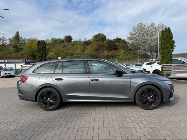 Skoda Octavia Combi RS-LED-AHK-SHZ-CarPlay-Ambi