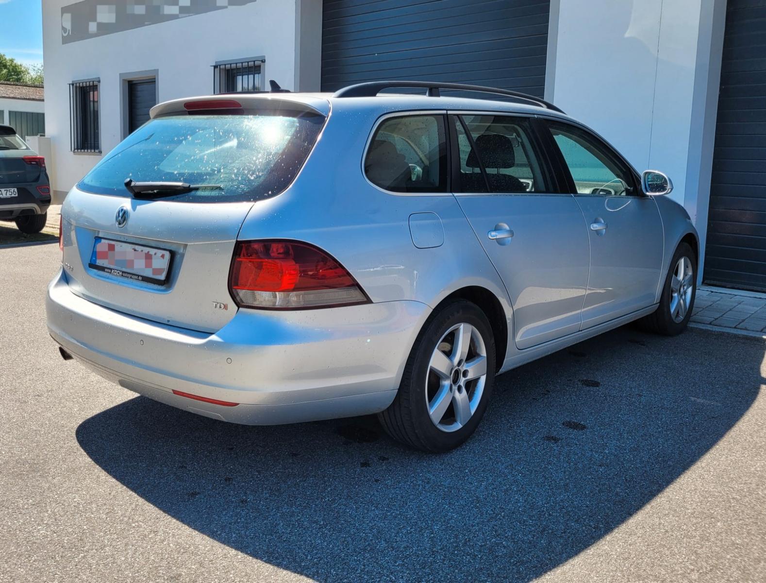 Volkswagen Golf 2011 — photo 5