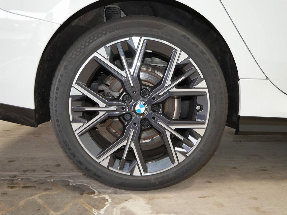 BMW 220 Gran Coupé - Bild 8