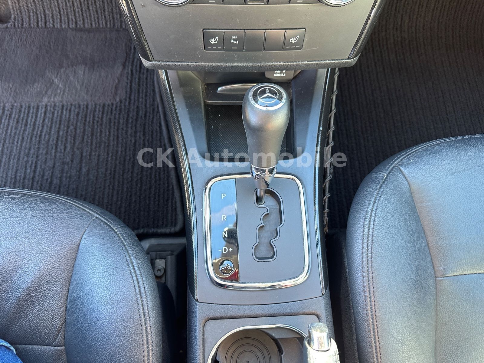Fahrzeugabbildung Mercedes-Benz A 200 Avantgarde Special Edition/Automatik/Navi