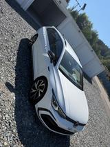 Volkswagen Golf 2.0 TSI OPF 140kW DSG R-Line Variant R-Line - Volkswagen Golf: 14 Tsi