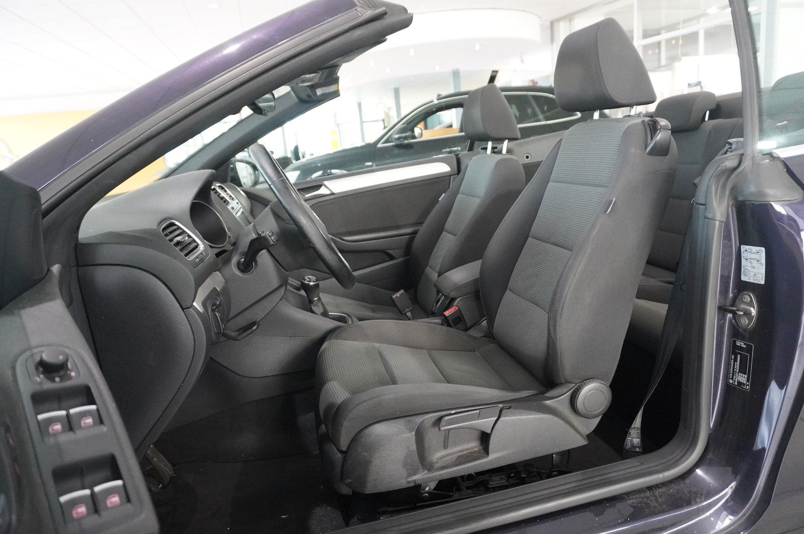 Fahrzeugabbildung Volkswagen Golf VI Cabriolet 1.2 TSI NAVI/SHZ/USB/PDC/TEMP.