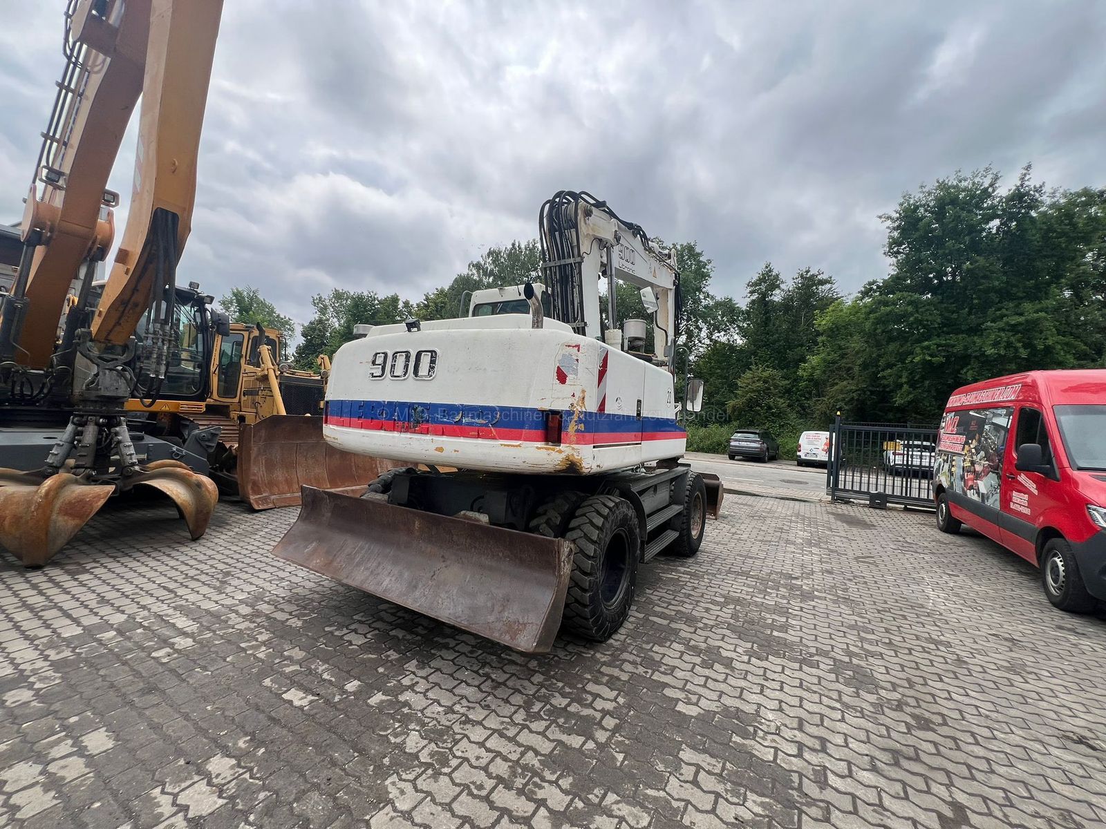Fahrzeugabbildung Liebherr A 900 C-Litronic / SW/ZSA/VSA/ Hammerleitung/