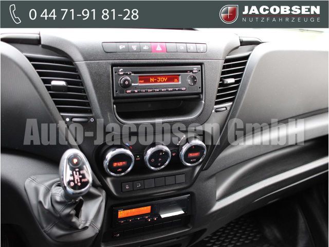 Fahrzeugabbildung Iveco Daily 72C18A8P Koffer - S-Plane / Klima
