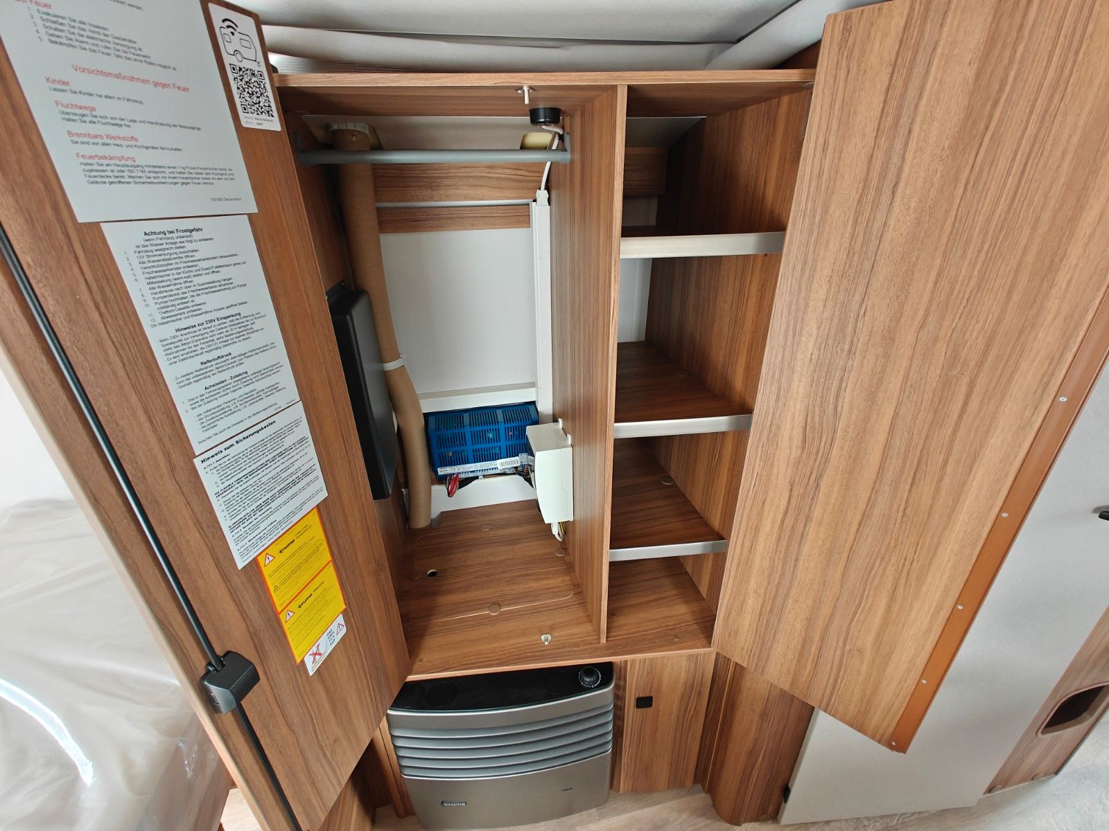 Fahrzeugabbildung HYMER / ERIBA / HYMERCAR Touring 530 Legend - JETZT 6.349€ SPAREN !!!