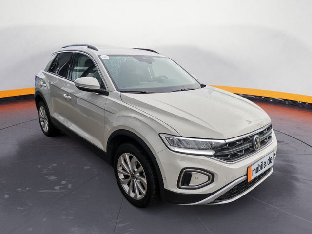 Volkswagen T-Roc 1.5 TSI Life LED|Navi|AHK|PDC