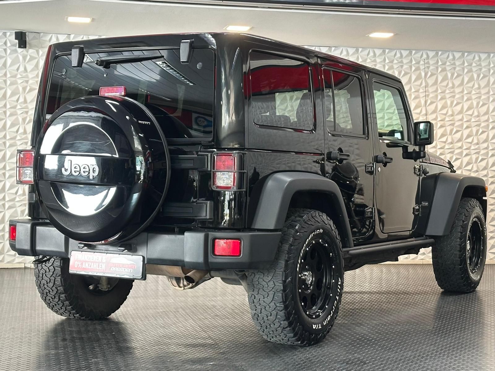 JEEP Wrangler 3.6 JK UNLIMITED RUBICON RECON CARPLAY - Image 8