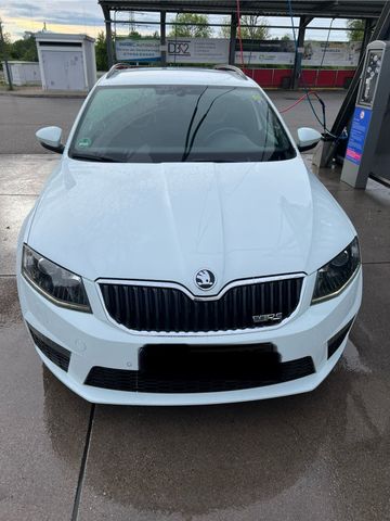 Skoda octavia RS mit DSG und Anhängerkupplung