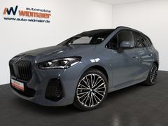Fahrzeugabbildung BMW 218i Active Tourer--Pano/DrivingProf/eSitze/19LM