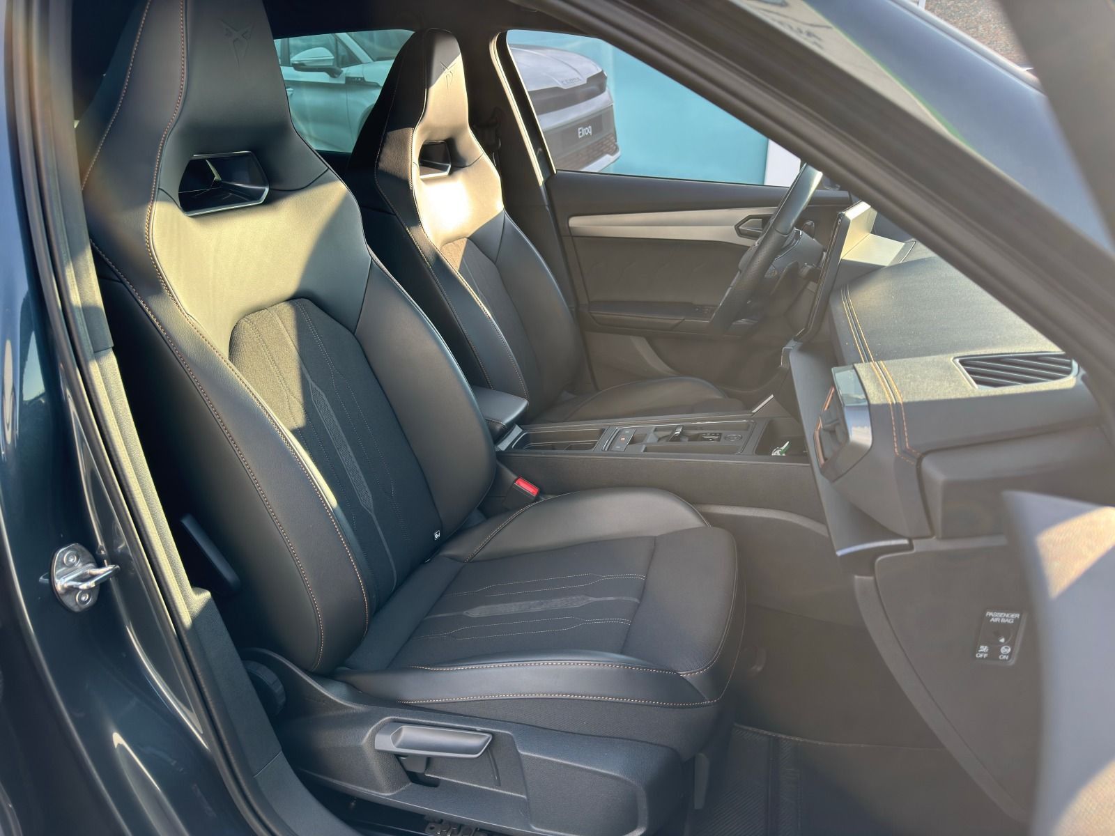 Fahrzeugabbildung CUPRA Formentor VZ 2.0 TSI 4Drive*RFK*19Zoll*eHeck*All