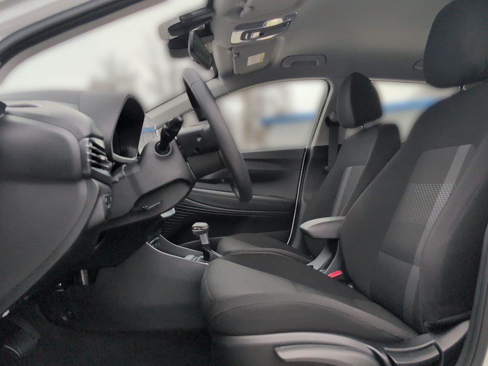 Fahrzeugabbildung Hyundai i20 1.0T 7DCT TREND KOMF-P GARANTIE-2029 KAMERA+