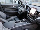 Volvo XC60 T8 AWD Plus Black Edition RESKIN NP:77.690, - mit Hybrid-Antrieb: Pickup
