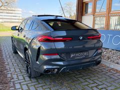 BMW X6 M60i/B&W/M-Paket Pro/Sky-Lounge/S-Belüftung BMW X6 M60i/B&W/M-Paket Pro/Sky-Lounge/S-Belüftung