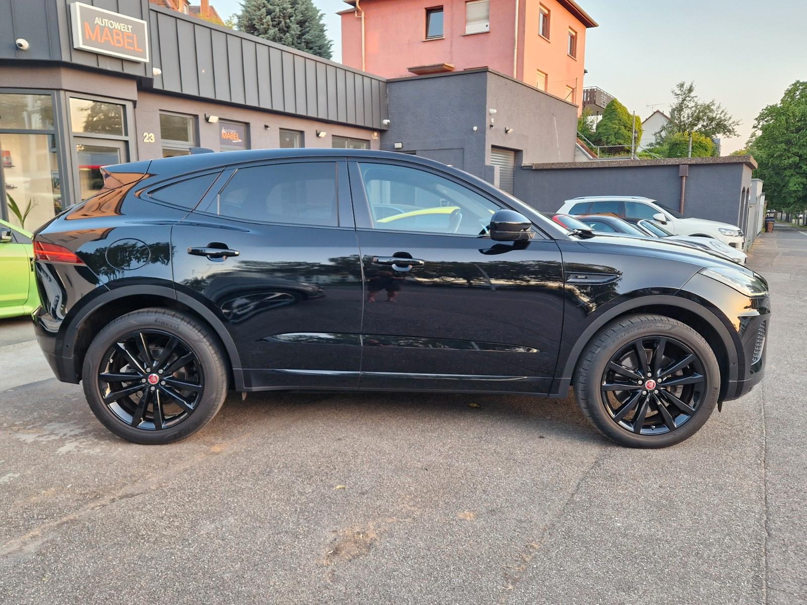 Jaguar E-Pace P300 R-Dynamic SE AWD +PANO+MERIDIAN+