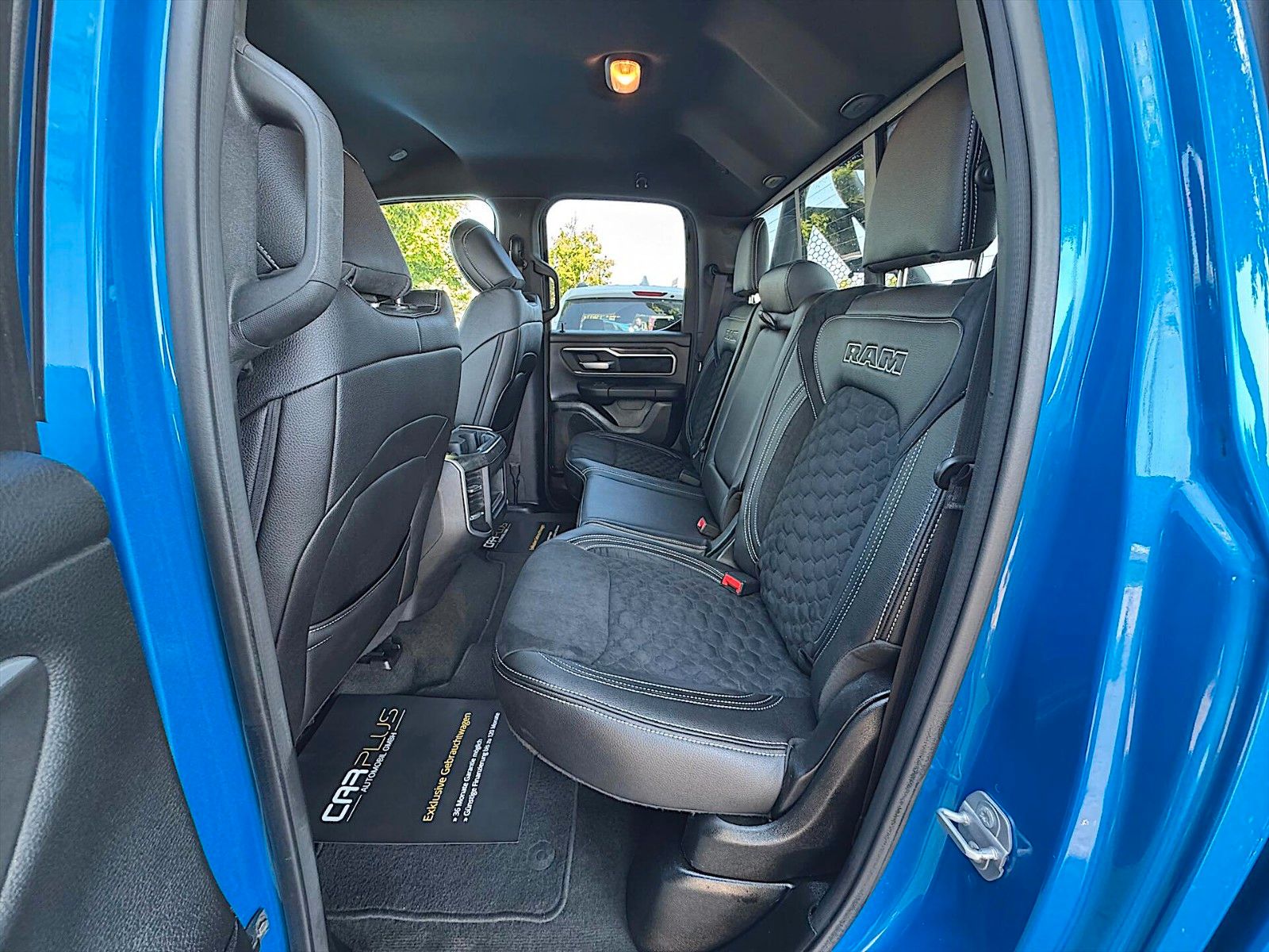 Fahrzeugabbildung Dodge RAM 5.7 V8 HEMI Night Editon Offroad 4x4 LONGBED