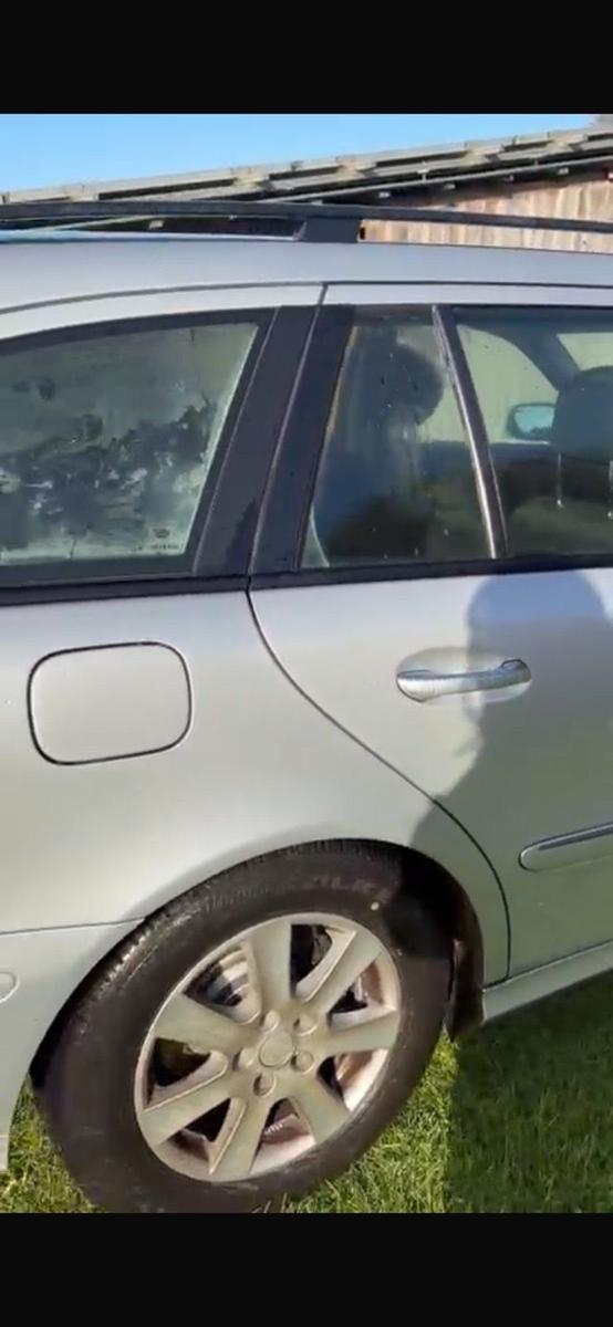 Mercedes-Benz E220 2007 — engine 170 HP (125kW)