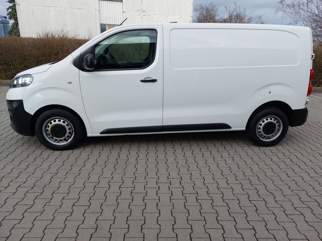 Opel Vivaro 2.0 D Cargo M Edition Klima – Bild 2