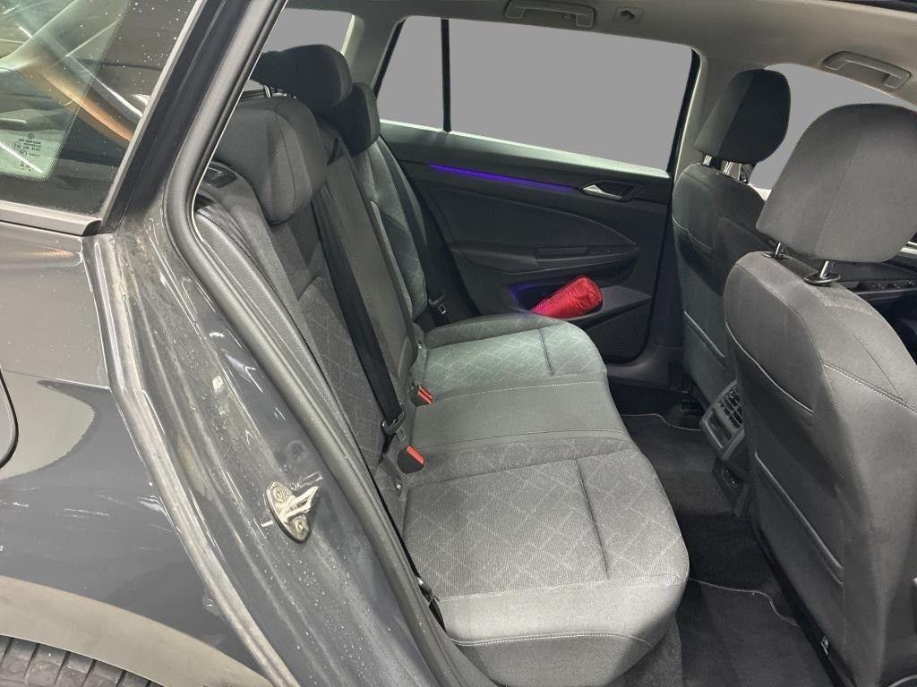Volkswagen Golf VIII Variant 2.0 TDI Life Navi LED Keyless