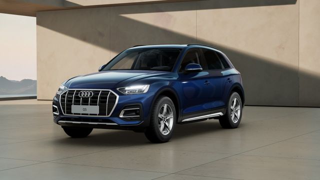 Audi Q5 40 TDI qu Pano ACC AHK NAVI Kameras Advanced