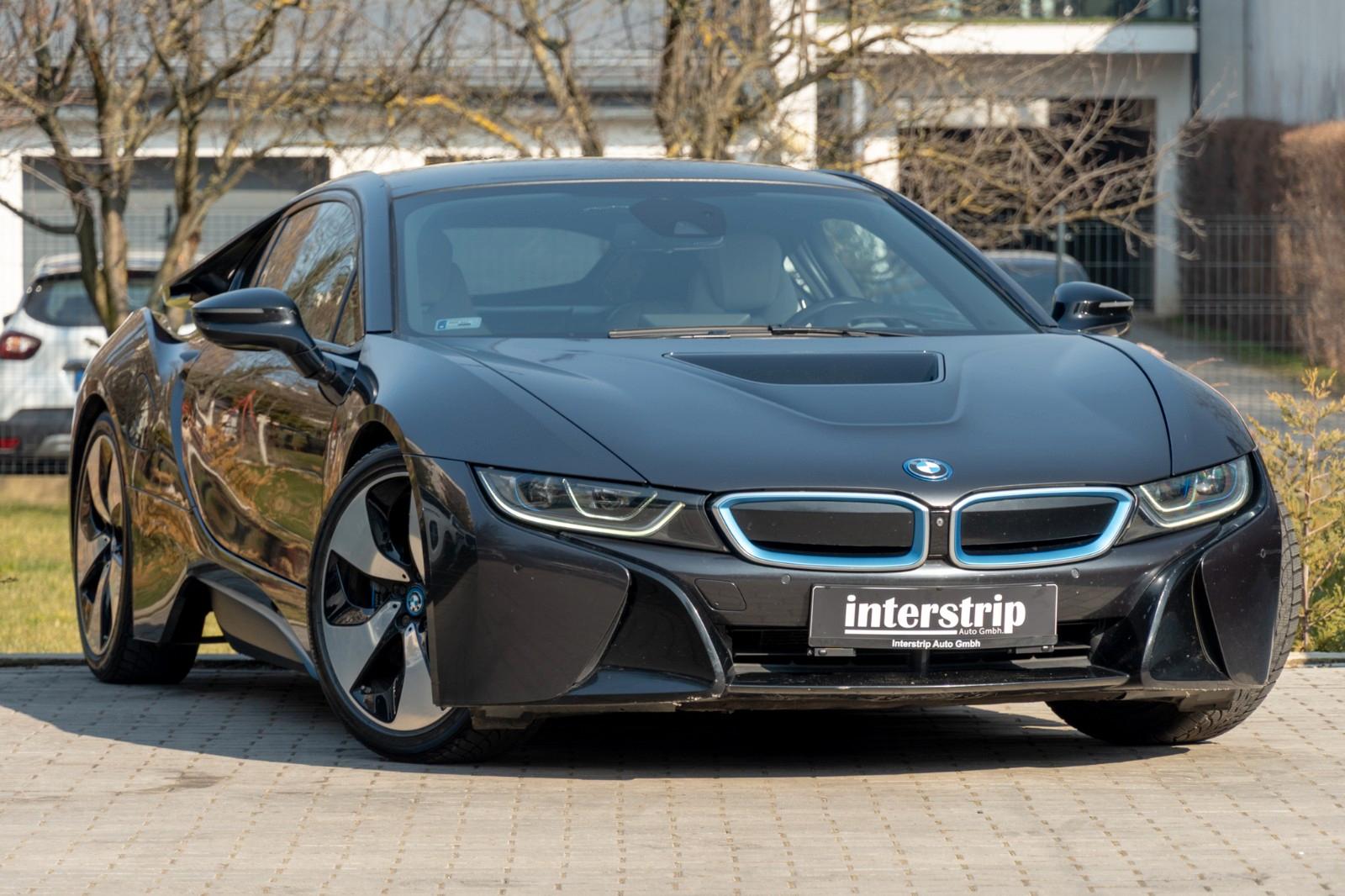 BMW i8 Coupe  LASER.HUD.HARMAN.DR.ASS.NAVI