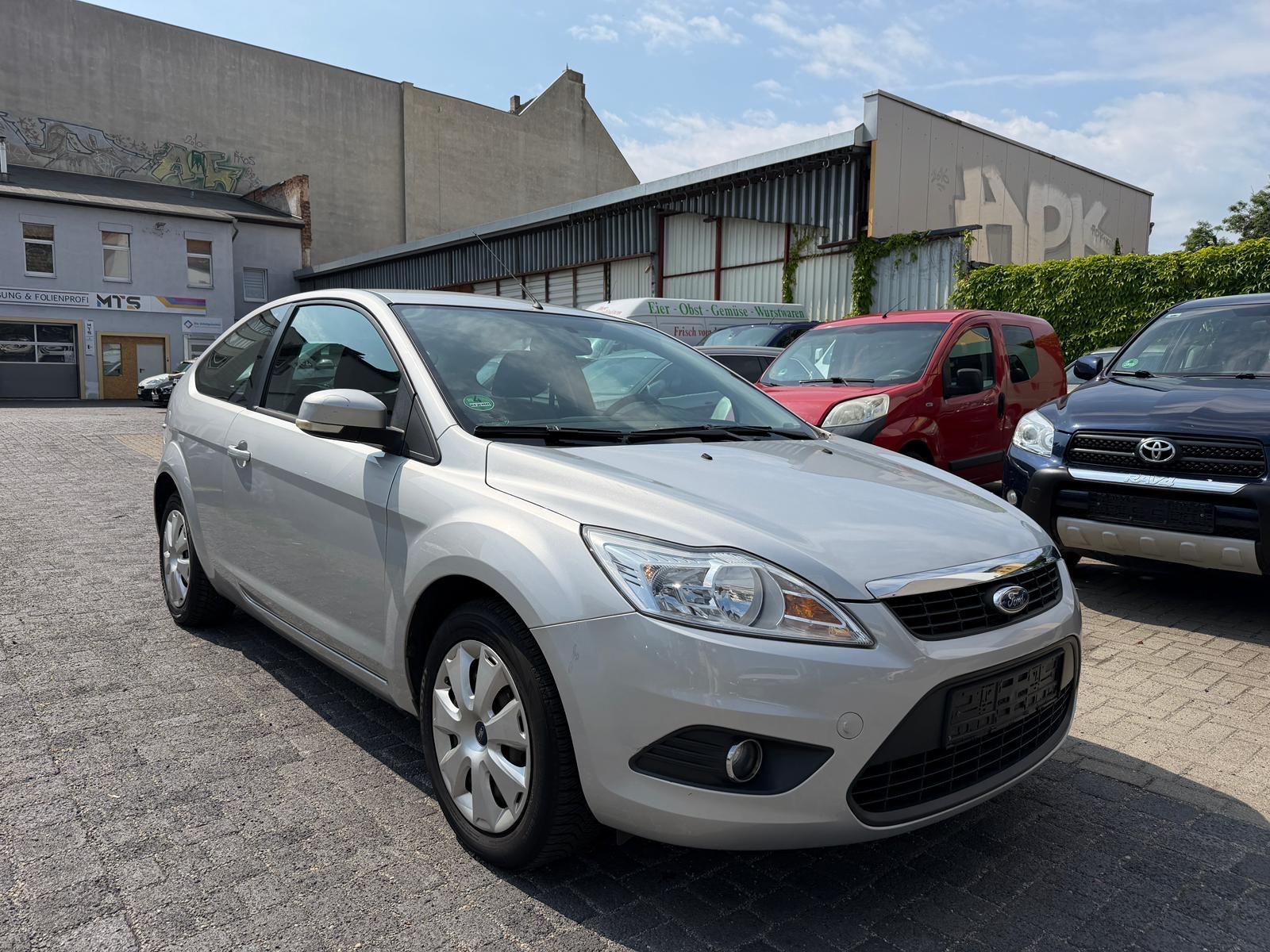 Ford Focus Lim.*1.6*Klimaautomatik*TÜV-12-2027*PDC