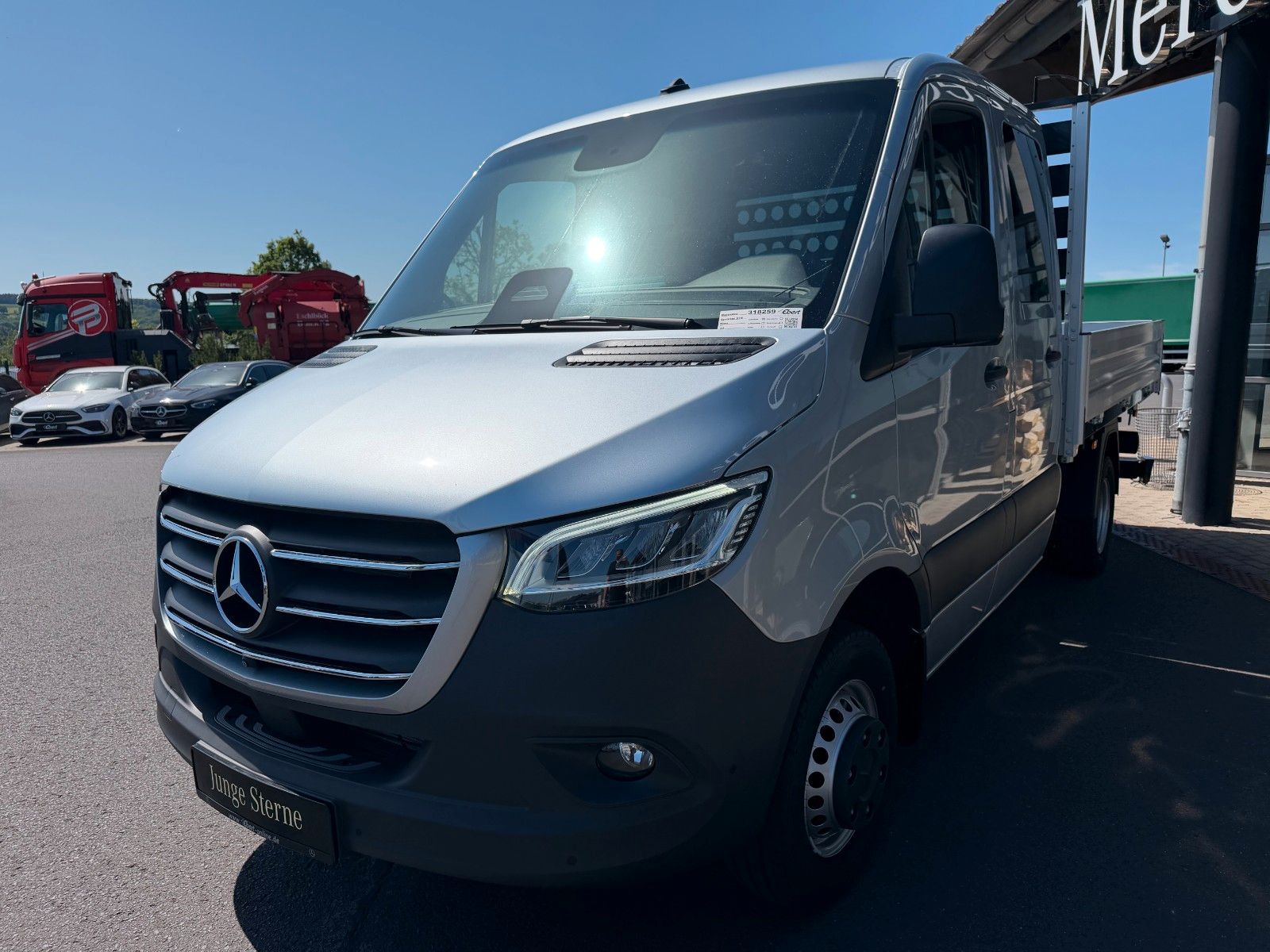 Fahrzeugabbildung Mercedes-Benz Sprinter 519 CDI DoKa Henschel 3-S-Kipper