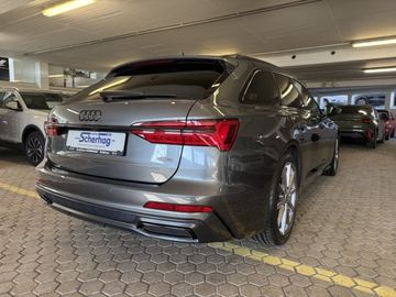 Fotografie des Audi A6 Avant 50 TFSI e quattro Sport/220KW Systemle